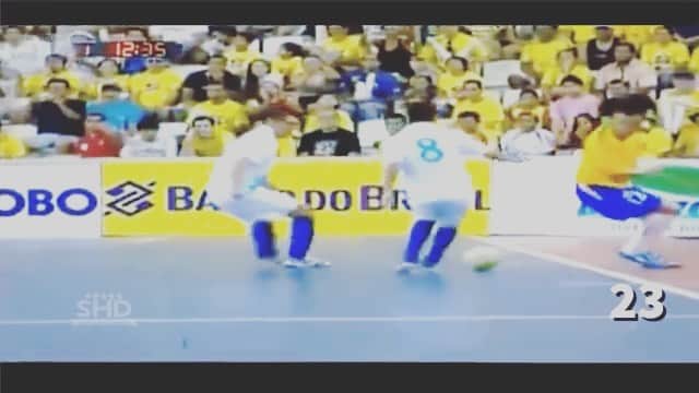 アレッサンドロ・ローザ・ヴィエイラのインスタグラム：「VÍDEO- Boas lembranças 😱🤷🏻‍♂️😀 👑 #OREI 👑-」