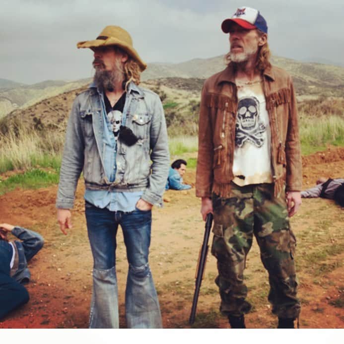 のインスタグラム：「Out on location shooting 3 FROM HELL with @richbrake . Be sure get your tickets now for September 16-17-18 special showings of 3 From Hell at www.fathomevents.com ! Tickets are moving fast so don't delay!!!!💀💀💀@fathomevents #3fromhell #robzombie #richardbrake #sherimoonzombie #billmoseley #thedevilsrejects #sidhaig #freethethree #fathomevents」