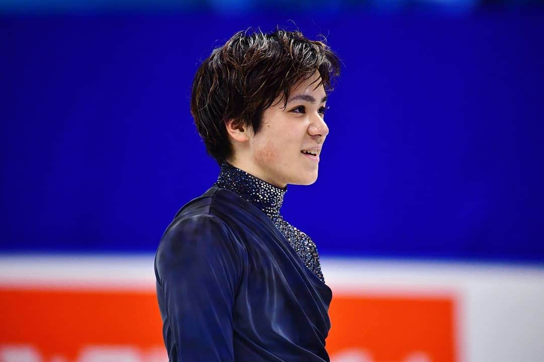 ISUグランプリシリーズさんのインスタグラム写真 - (ISUグランプリシリーズInstagram)「📝 The past season has been a road to self-discovery for Shoma Uno "It is not really a new side, but it is a kind of recognition of myself." New winds are blowing for the Japanese 🌟, find out more from the #linkinbio !  #FigureSkating #ShomaUno」7月30日 0時31分 - isufigureskating_x
