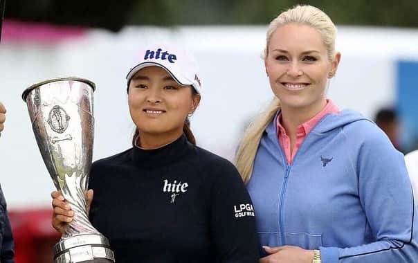 リンゼイ・ボンさんのインスタグラム写真 - (リンゼイ・ボンInstagram)「What a great weekend with @rolex at the @evianchamp @lpga_tour in France! So honored to give JY Ko @go_jinyoung_go the trophy for winning the tournament, the new #1 in the world!!! Also, HUGE congrats to Lorena Ochoa on being the FIRST EVER recipient of the “for a better tomorrow” award by for her philanthropic work in Mexico. She has helped over 5,000 kids through her school. It’s amazing to see the impact you have made after sport Lorena! You are a true inspiration! 🙏🏻❤️」7月30日 6時15分 - lindseyvonn