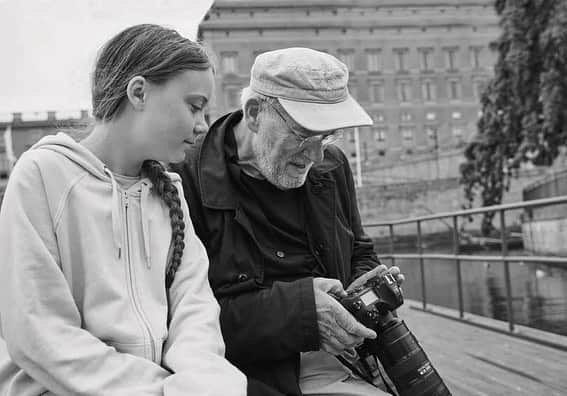 ピーター・リンドバーグさんのインスタグラム写真 - (ピーター・リンドバーグInstagram)「On set while shooting British Vogue's #ForcesForChange cover story. The September 2019 issue is guest-edited by HRH The Duchess of Sussex. - With very special thanks to Edward Enninful and Johan Svensson #LindberghStories #BritishVogue @sussexroyal #septemberissue」7月30日 1時07分 - therealpeterlindbergh