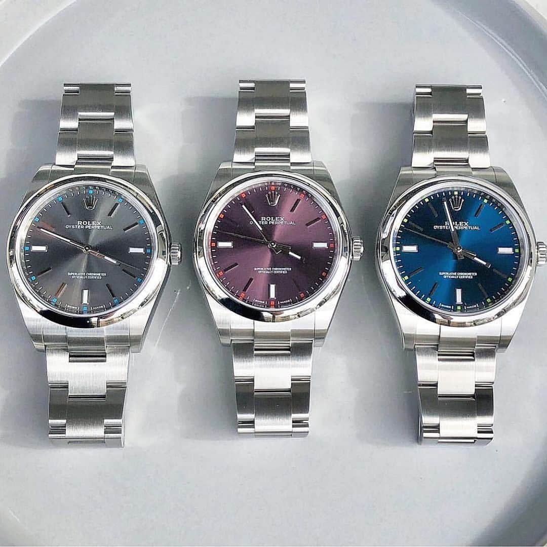 Daily Watchさんのインスタグラム写真 - (Daily WatchInstagram)「Which version would you pick? 🤔 I would take the blue dial. Photo by @watchshow_rolex_israel」7月30日 1時28分 - dailywatch