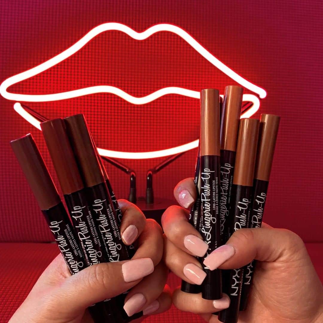NYX Cosmeticsさんのインスタグラム写真 - (NYX CosmeticsInstagram)「🚨#GIVEAWAY ALERT🚨 HAPPY NATIONAL LIPSTICK DAY, BEAUTIES! 💄✨ We're giving away the complete Lip Lingerie Push-Up PR Box to 5️⃣ lucky winners!😘 Here's how to enter: 💋 Make sure you're following us (Yes we'll check ✔) 💋 LIKE this post 👍 💋 Post a pic on your IG rocking your fave #NYXProfessionalMakeup lippie with the caption: #nyxcosmetics + #mynude 📷 💋 Comment #nyxcosmetics + #mynude on this pic once you post your pic so we can check! 😍 US Only. Official Sweeps Rules: No purchase necessary. You must be over 13 years, a legal US resident. Starts 10:00 AM PDT on 7/29/19 and ends 10:00 AM PDT on 7/30/19. Odds of winning depend on the total number of entries received. For Complete Rules: bit.ly/2Os74In || #sweepstakes」7月30日 1時59分 - nyxcosmetics