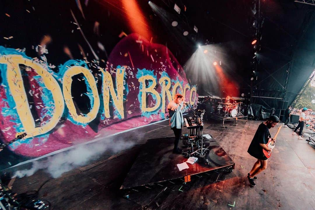 Don Brocoさんのインスタグラム写真 - (Don BrocoInstagram)「🚧⚠️ @kendalcalling ⚠️🚧 @tompullenphoto」7月30日 2時06分 - donbroco