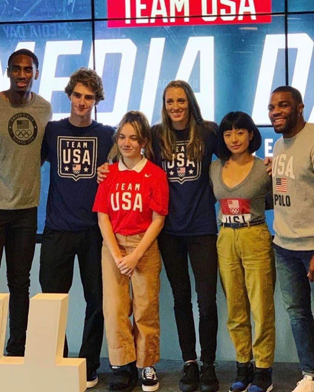 白石阿島さんのインスタグラム写真 - (白石阿島Instagram)「Was pretty surreal to climb in the center of Rockefeller Center on the @todayshow @nbcsports ! Also met a bunch of badass athletes. 😆 countdown to Tokyo 2020!!🇯🇵」7月30日 4時27分 - ashimashiraishi