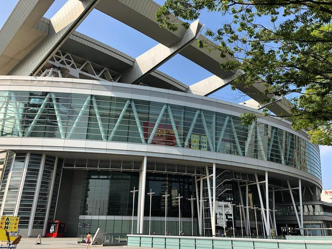 B’zさんのインスタグラム写真 - (B’zInstagram)「B’z LIVE-GYM 2019 -Whole Lotta NEW LOVE- at Saitama Super Arena  #Bz #Livegym #Newlove #Wholelottanewlove #埼玉」7月30日 15時27分 - bz_official_insta