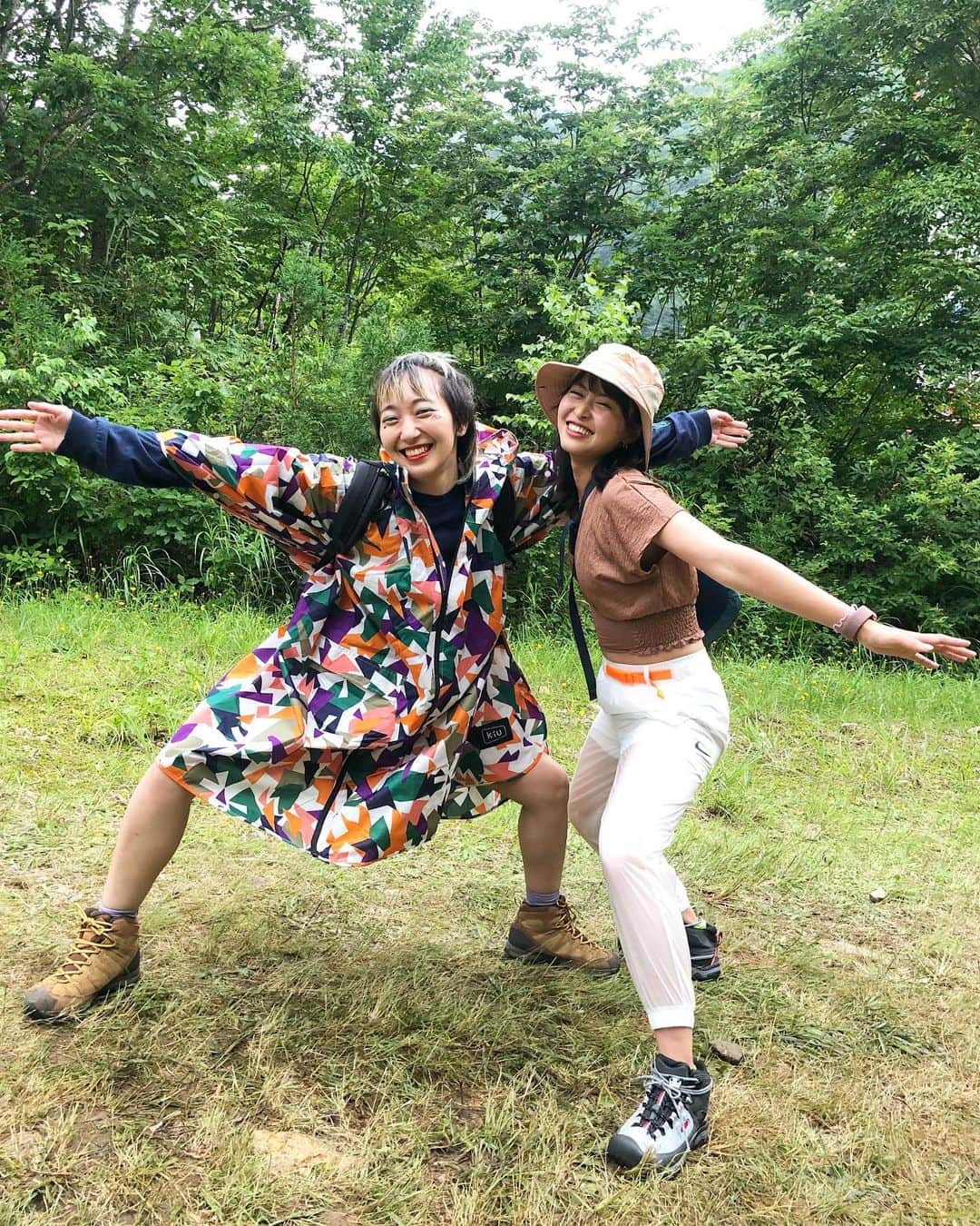 三原勇希さんのインスタグラム写真 - (三原勇希Instagram)「#fujirock2019 歩いてたら友達に会えまくるのも楽しいところ〜そのまま一緒にライブ観たりね！ いつも以上に元気だったあっこ🦍🧡笑 #三原のフェス着 #yuukicks」7月30日 15時06分 - yuukimeehaa