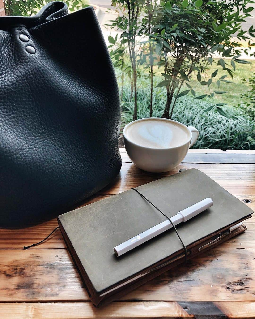Catharine Mi-Sookさんのインスタグラム写真 - (Catharine Mi-SookInstagram)「Sometimes the cover page of a new notebook or journal can feel daunting, and I usually leave it blank and come back to it later to take the pressure off so I can just jump right into writing freely. That’s what I did with this particular insert. I waited until I was a few pages in and then came back to the cover page to set my intention with the rest of my journey within it. I’m happy with how it turned out, and it wasn’t daunting at all actually, but fun and refueling. 🌿 . . . . The quote I chose to commence this notebook: . “I am creating space for me to feel free. A space where self- doubt and fear have no room to enter.” . -Harpreet M Dayal . . . . Insert: Dessin Ultra Premium Sketchbook @soumkine. The new @ystudiostyle White Resin Fountain Pen @nomadostore. TN Leather Wallet Insert @galen_leather. Pen/Glasses Case @franklinchristoph. Small Aura Bucketbag @shopchc. And a cameo of the new alloy @clickypost pen! . . . . #journaling #dailyjournal #soumkine #travelerscompany #トラベラーズノート #midoritravelersnotebook #ystudio #fountainpens #nomadostore #leathercraft #franklinchristoph #stationery #galenleather #loveforanalogue #stationerylove #scrapbooking #scrapbooklayout #junkjournal #creativejournaling #creativespace #creativejournal #coffeenclothes #coffeeshopvibes #aquietstyle #coffeeshopsoftheworld #thedailywriting #penmanship #plannernerd」7月30日 8時24分 - catharinemisook