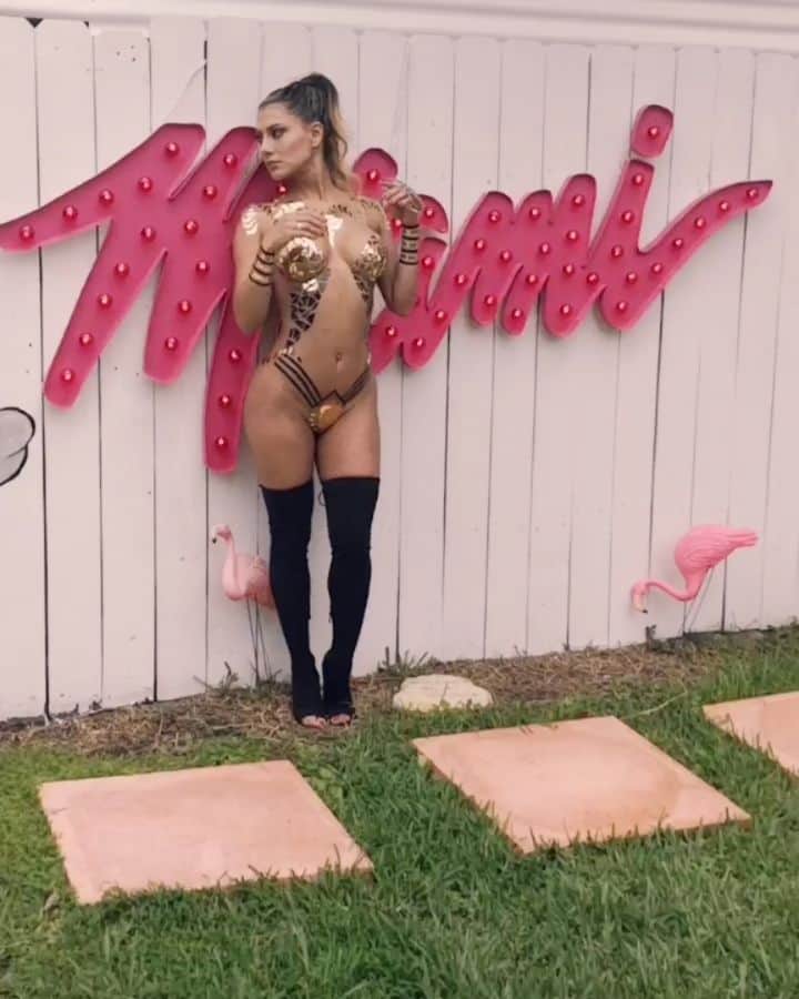 Vivi Castrillonのインスタグラム