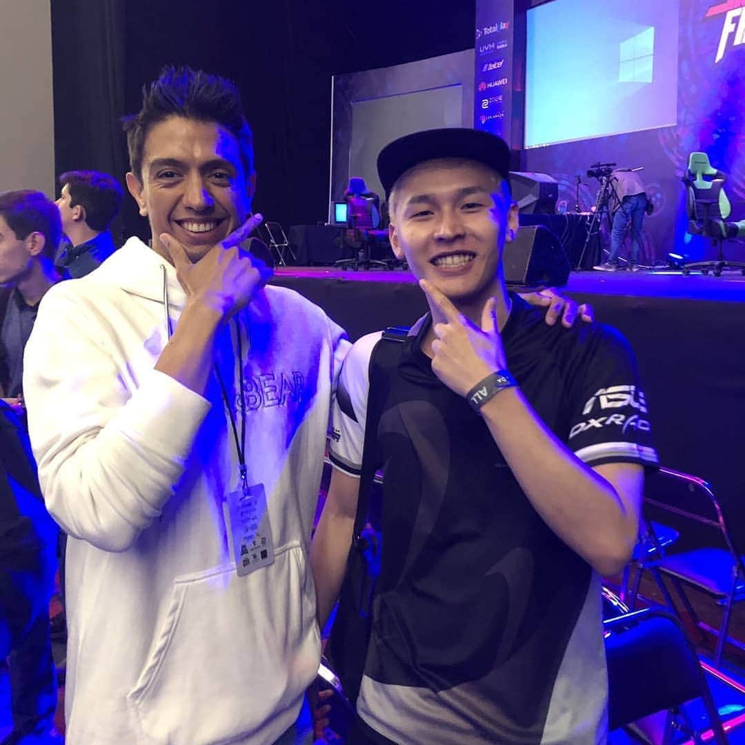 あばだんごのインスタグラム：「First time to visit Mexico🇲🇽 for Smash Factor 8 Got 5th losing Maister G&W twice holy moly」