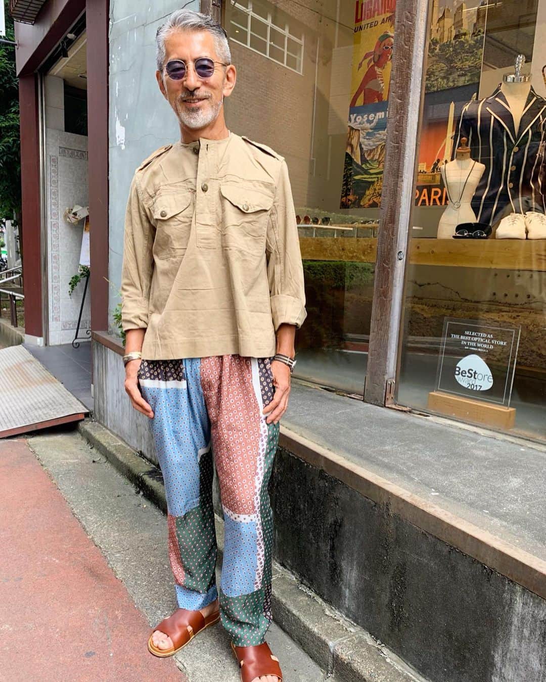 GLOBE SPECS_officialさんのインスタグラム写真 - (GLOBE SPECS_officialInstagram)「Today's SNAP 岡田の掛けているサングラスは近日発売予定のGLOBE SPECSの新作サングラスです。お楽しみに！ #tetsuyaokada  #eyewear  #globespecs @globespecs_official  #shirts #vintage #pants @mando1016  @mando_press  #shoes #normanwakabayashi  @norman_wakabayashi  #ootd  #ootdfashion #fashion #snap #store  @globespecs_official  #tokyo #opticalstore  #wholesalebrand  #ahlem #anneetvalentineyewear  #gernotlindner #globespecs  #lescalunetier  #lunor #laloop  #dianetaylor #robertmarcnyc」7月30日 15時34分 - globespecs_official