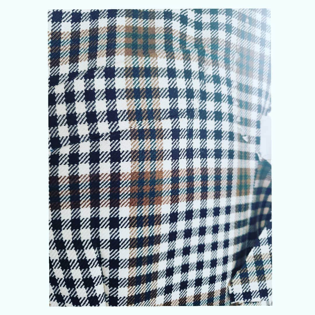 信國太志のインスタグラム：「Taking shape with a pocket.」