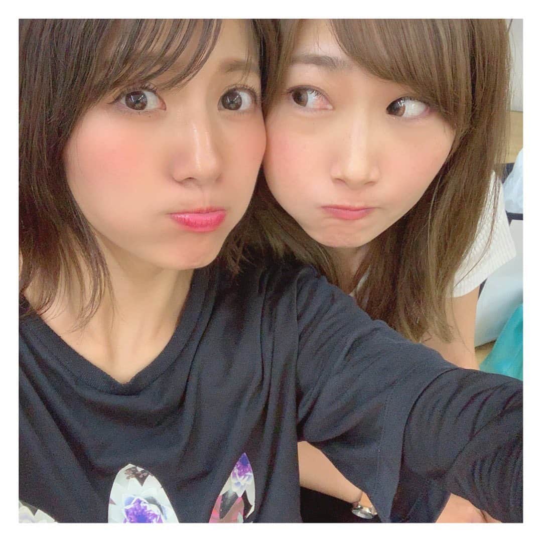 のインスタグラム：「SDNリハ👯‍♀️👯‍♀️👯‍♀️ 楽しくて、懐かしくて、あんな事あったねって話して、 気をぬくと涙がでちゃいそうになっちゃうのだ😢🧡 すぐ終わっちゃうんだろうなあ、、、 さみしいな。 月一でやりたいのに。笑笑」