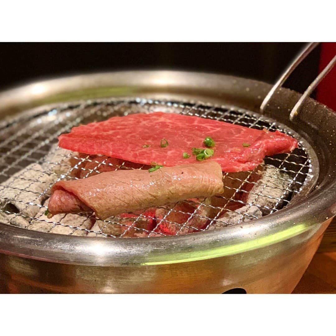 中田奈沙さんのインスタグラム写真 - (中田奈沙Instagram)「Special yakiniku🥰❤️ @daikanyama_yakinikukaneko  久しぶりの《焼肉かねこ》へ✨ やっぱり美味しさ異常😍 金子さんに拍手拍手👏 安定の #歯はいらないシリーズ #飲めるシリーズ でした🤩 * #奈沙ログ #奈沙ログin代官山 #やっぱり米が好き #noricenolife * ⬅︎swipe⬅︎ ①KANEKOのローストビーフ ②おまかせ盛り ③④リブ芯 ⑤いちぼ×🍚 ⑥⑦⑧サーロイン ⑨ヒレ ⑩芯々 * * #yakiniku #daikanyama #tokyo #foodie #instafood #foodgasm #foodoorn #foodstagram #foodpic #gourmet #beef #koreanbbq #焼肉 #焼肉かねこ #代官山焼肉かねこ #代官山 #東京 #飯テロ #激ウマ #グルメ #玉手箱 #赤身肉 #悶絶」7月30日 12時11分 - nasa_nakada