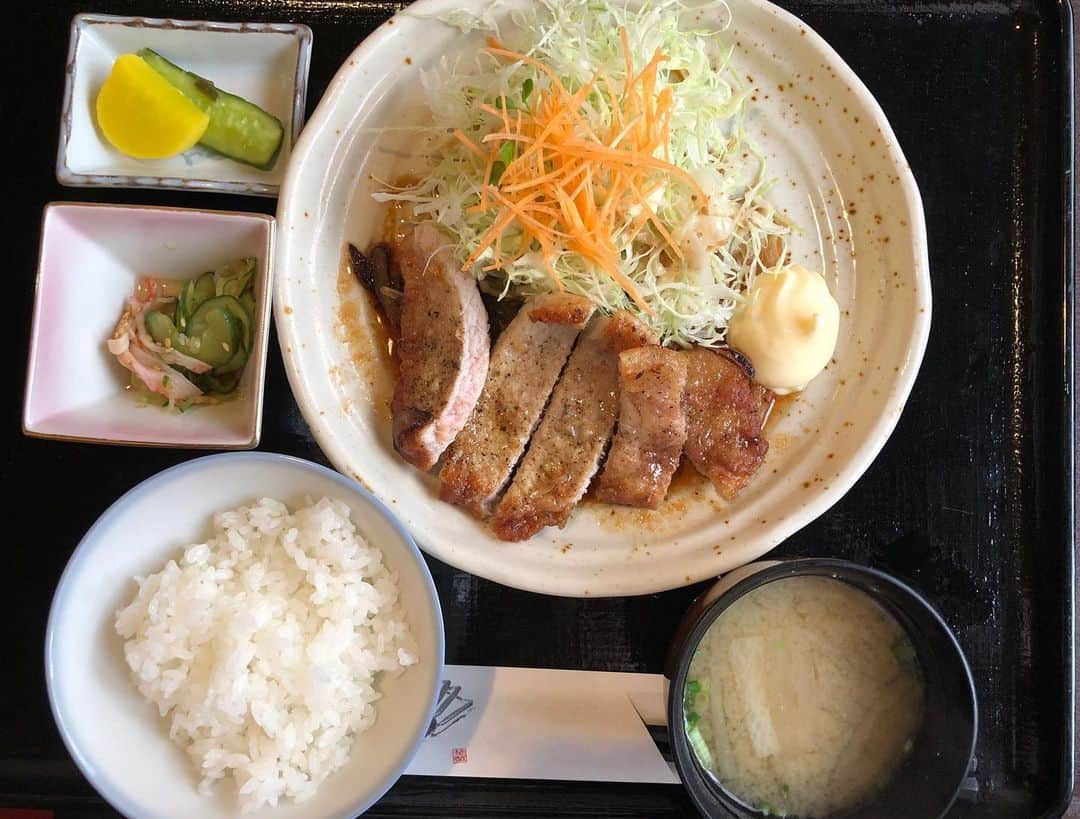 井林辰憲のグルメインスタ