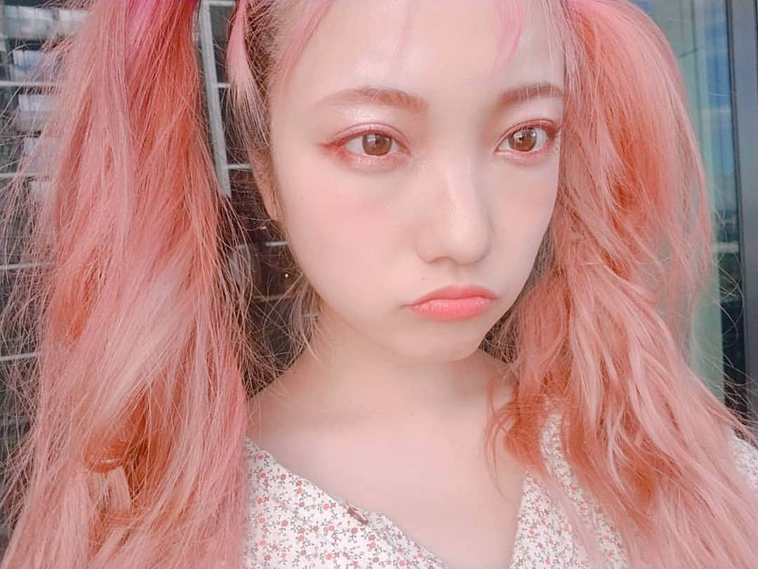 小林レイミさんのインスタグラム写真 - (小林レイミInstagram)「Pink Detox🏥💊💊💘 #pinklips #pinkmakeup #pinkcode #pinkworld #makeupart #makeuplooks #l4l #pinkhair #twintails #hairarrange #anime #manga #dolllike #elfin #kawaii #harajuku #otaku #kawaiifashion #yamikawaii #kawaiimakeup」7月30日 13時25分 - _reimi._____