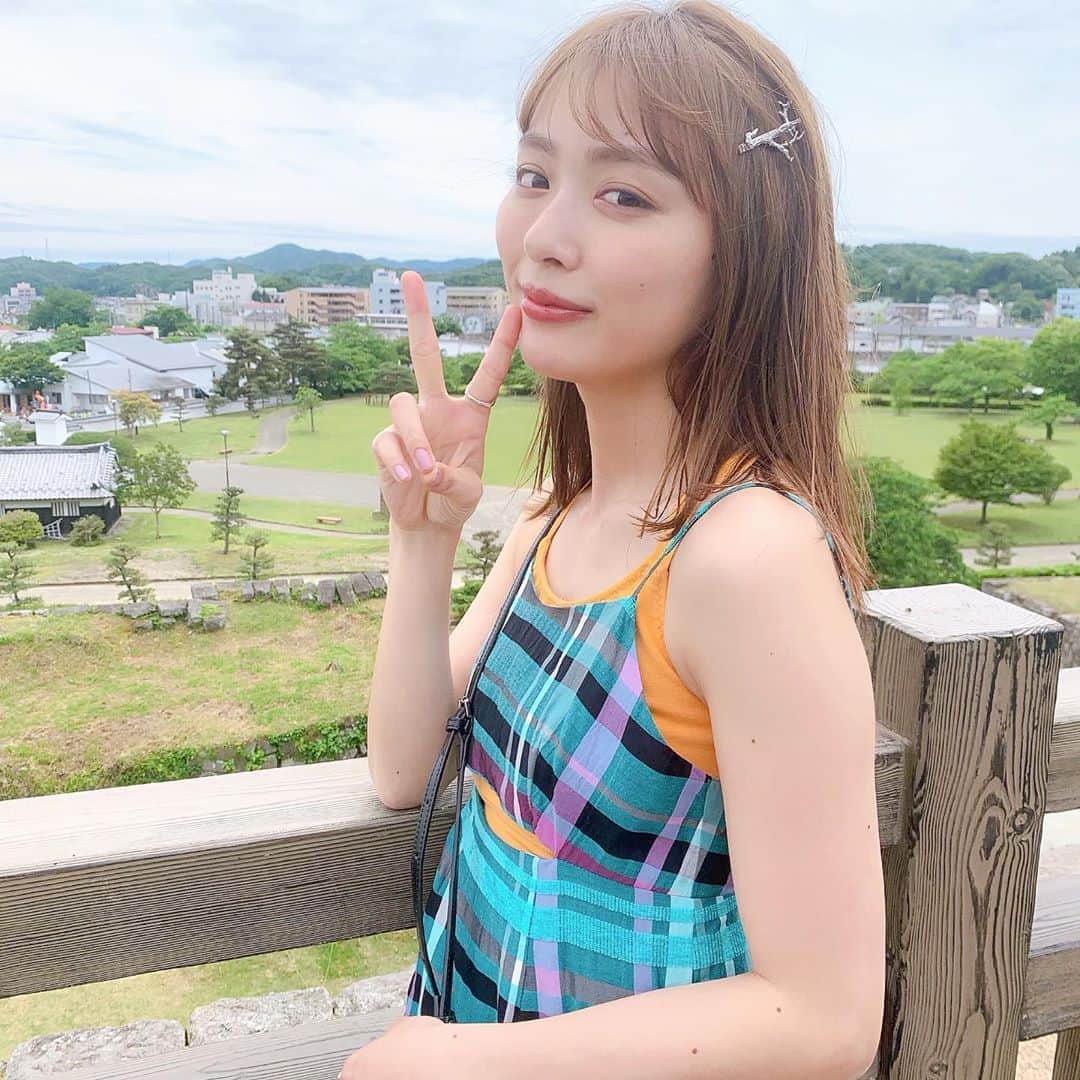 高橋有紀のインスタグラム：「#旅色 8月号理央ちゃんのヘアメイクで福島県白河市でロケでした❤︎可愛すぎる〜〜〜❤︎❤︎見てね #osakana_yuki #hairmake  #内田理央」