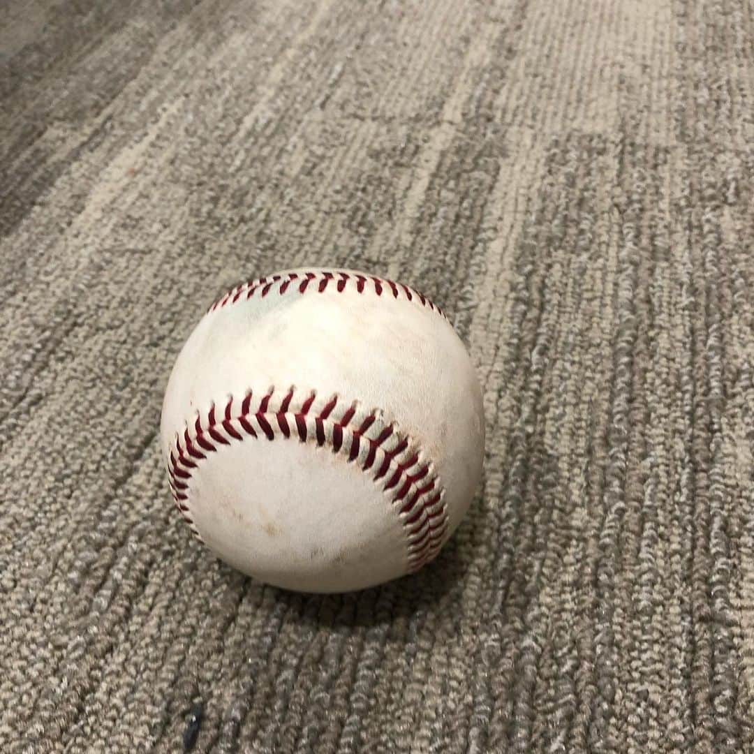 上茶谷大河のインスタグラム：「6勝目  ベースカバー、練習します。 終わってから確認しました。 本当に村上君が避けてくれたから良かったもののお互い怪我していたかもしれない危ないプレーでした😱」