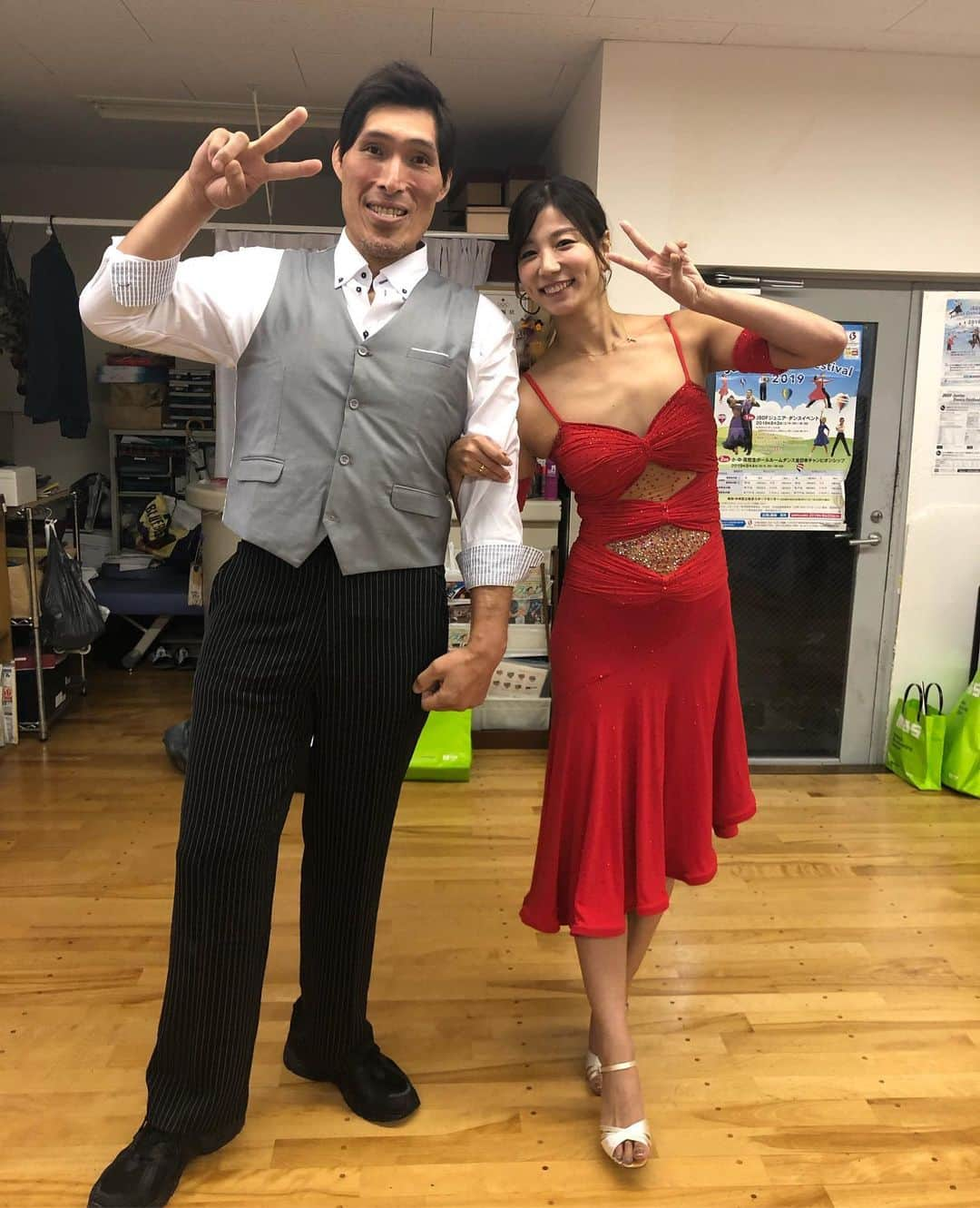 篠原信一さんのインスタグラム写真 - (篠原信一Instagram)「青木愛ちゃんと社交ダンス🕺💃 #青木愛 #社交ダンス」7月30日 23時18分 - s.shinohara_life