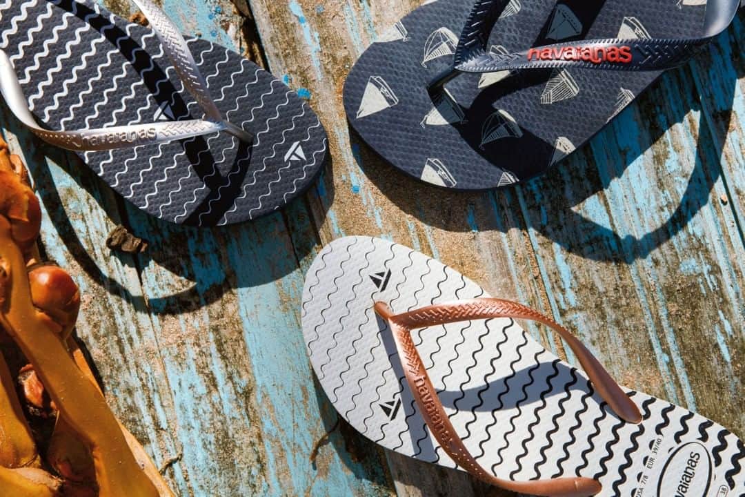 Havaianas Europeさんのインスタグラム写真 - (Havaianas EuropeInstagram)「⚓️ Hit the deck in style this summer. Which pair would you choose? #nautic #boatlife #sailing」7月30日 23時45分 - havaianaseurope