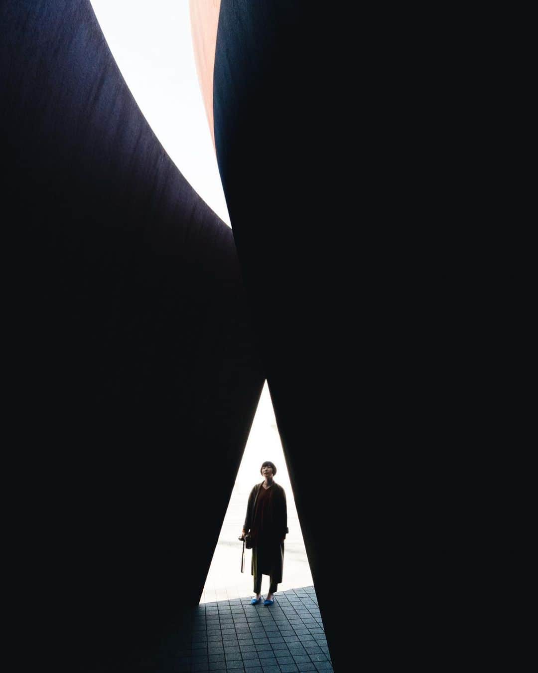 ガゴシアン・ギャラリーさんのインスタグラム写真 - (ガゴシアン・ギャラリーInstagram)「“Space, as my work evolved, really became my subject.” —Richard Serra  Go see Richard Serra's "Sylvester" (2001) currently installed at the Glenstone Museum's expansive grounds in Maryland! __________ #RichardSerra #GlenstoneMuseum #Gagosian @glenstonemuseum #Repost: @thisisjamesj」7月30日 23時58分 - gagosian