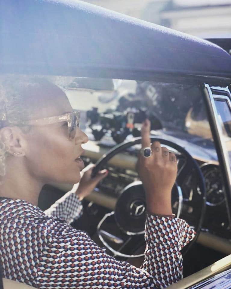 Emeli Sandéのインスタグラム：「Believe what you know. Trust your compass.」