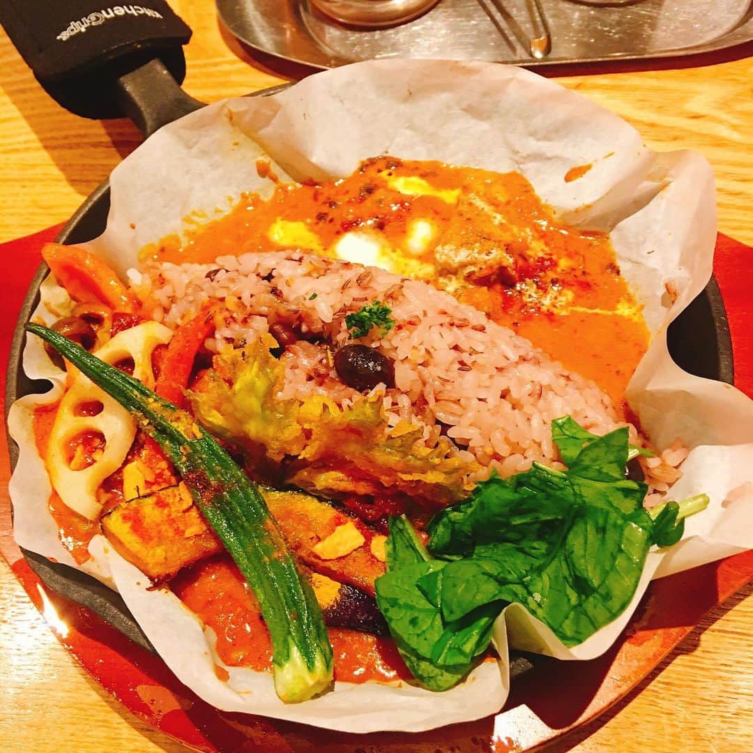 金巻ともこのグルメインスタ