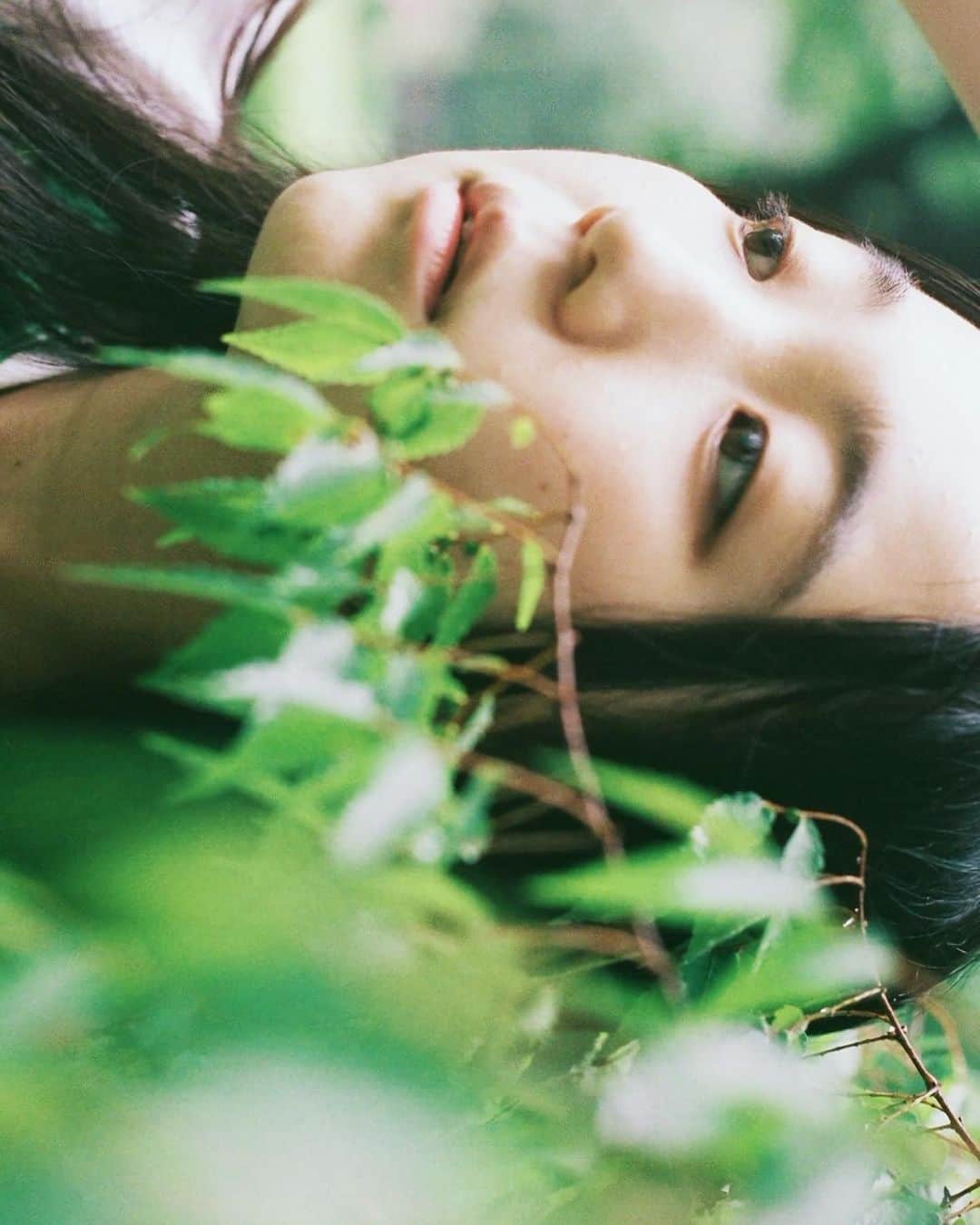 加藤才紀子さんのインスタグラム写真 - (加藤才紀子Instagram)「#oneyearago #加藤才紀子 #sakiko_greengreengreen  その時自分が何を考えて、何を思っているか、 それが写真にあらわれていたら素敵だなと思う。」7月31日 0時30分 - sakiko_katou