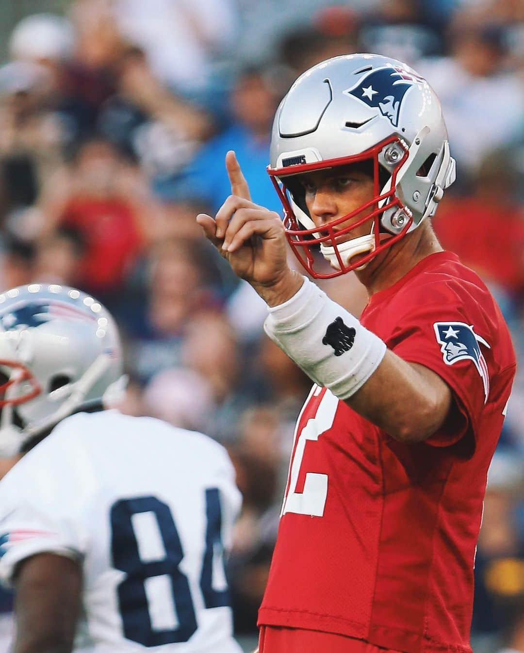 トム・ブレイディさんのインスタグラム写真 - (トム・ブレイディInstagram)「Back in the office 👊🏼」7月31日 0時37分 - tombrady