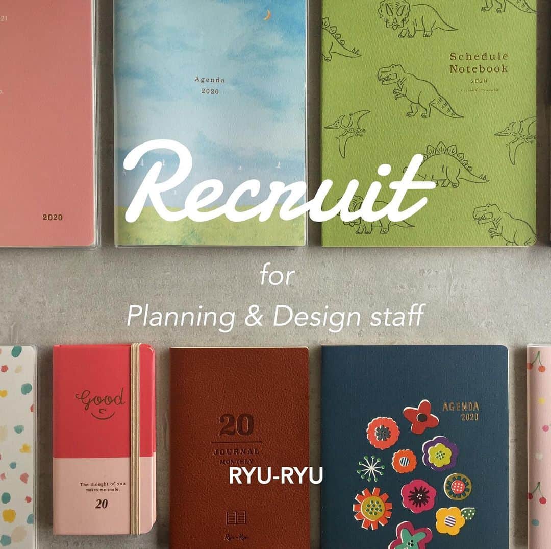 RYU-RYUさんのインスタグラム写真 - (RYU-RYUInstagram)「【企画・デザイナー募集】 . 現在、リュリュでは 企画・デザイナーを募集しております。 . ステーショナリーや雑貨が好きで デザインや商品企画のスキルをお持ちの方、 リュリュでいっしょに働いてみませんか？ . 詳しくは、リュリュのホームページの 「News」に掲載中の募集要項・応募方法をご覧下さい。 http://www.ryu-ryu.com . たくさんのご応募、お待ちしております！ . ※求人についてのお問い合わせは 当アカウントのコメント欄、DM欄では 受け付けておりません。ご了承くださいませ。 . #ryuryu  #リュリュ #雑貨 #ステーショナリー #求人 #求人募集  #スタッフ募集  #デザイン #デザイナー募集 #商品企画  #雑貨好き  #文房具好き」7月30日 15時43分 - ryuryu_zakka
