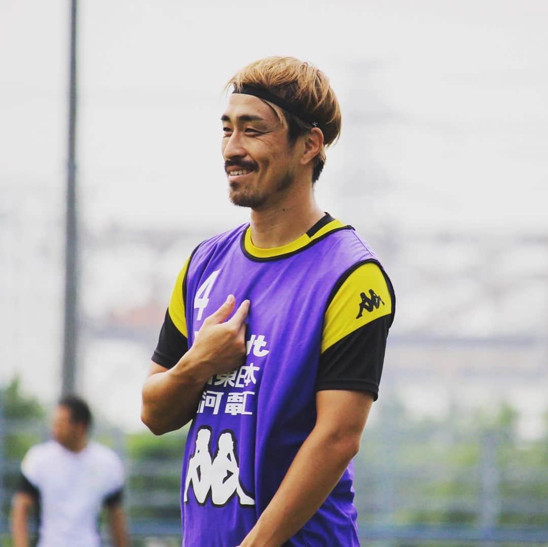 ジェフユナイテッド市原・千葉のインスタグラム：「今週のユナパの様子をお届け📷⚽️中3日でのアウェイ琉球戦！WINBYALLで掴みとりましょう✊ #jefunited  #ジェフ千葉 #市原 #千葉 #蘇我 #ユナパ #ユナイテッドパーク #ユナパレポ #jleague  #Jリーグ #サッカー #サッカー観戦 #WINBYALL」