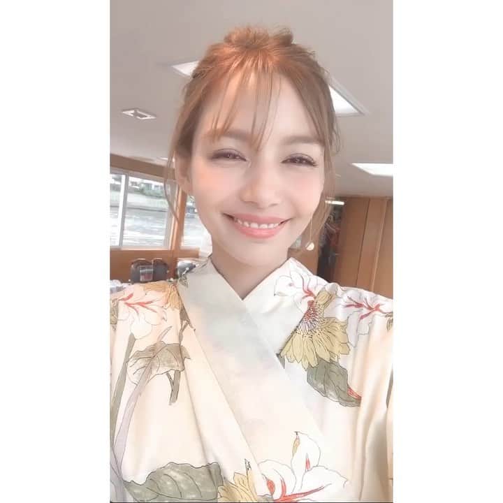 Rioのインスタグラム：「屋形船オフ会の時のりおっちー！！！✨✨🌈🌈💓💓 楽しすぎて写真あんまりないです。w  参加してくださった皆さん！  本当に本当に本当に本当に本当に本当に本当に本当に本当にありがとうございました！🥺💓✨ #rio#japan#りお#浴衣#ism＃ヘアカラー」