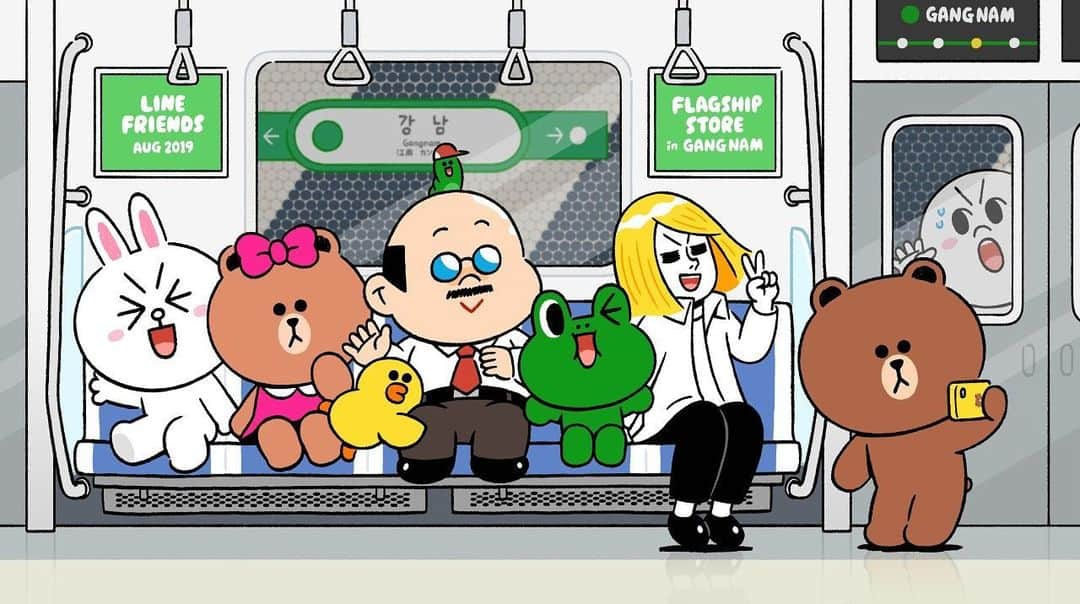 LINE FRIENDS_JPさんのインスタグラム写真 - (LINE FRIENDS_JPInstagram)「次は～カンナム、カンナムです。﻿ お出口は右側です。﻿ #8月8日 #江南 #連れてって #カンナムで会おう﻿ #江南大路 #LINEFRIENDSSTORE﻿ #BROWN #MOON #JAMES #LEONARD #BOSS #EDWARD #SALLY #CHOCO #CONY #LINEFRIENDS」7月30日 17時44分 - linefriends_jp