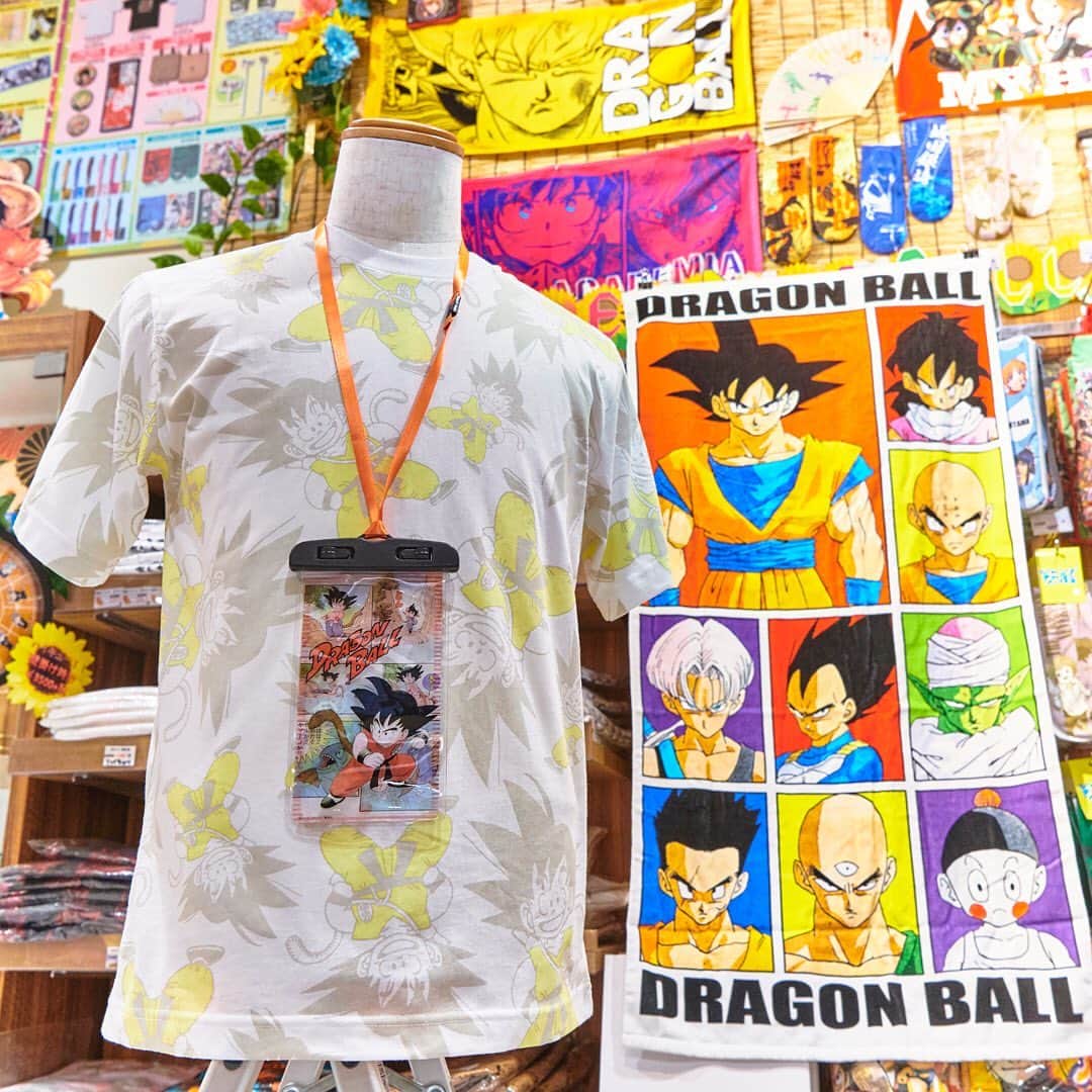 アクアシティお台場 Aqua City Odaibaさんのインスタグラム写真 アクアシティお台場 Aqua City Odaibainstagram 夏休みはお台場へ 期間限定open ドラゴンボールグッズを身につけて 悟空のように元気に夏を乗り切って ３兄弟 の手配書が