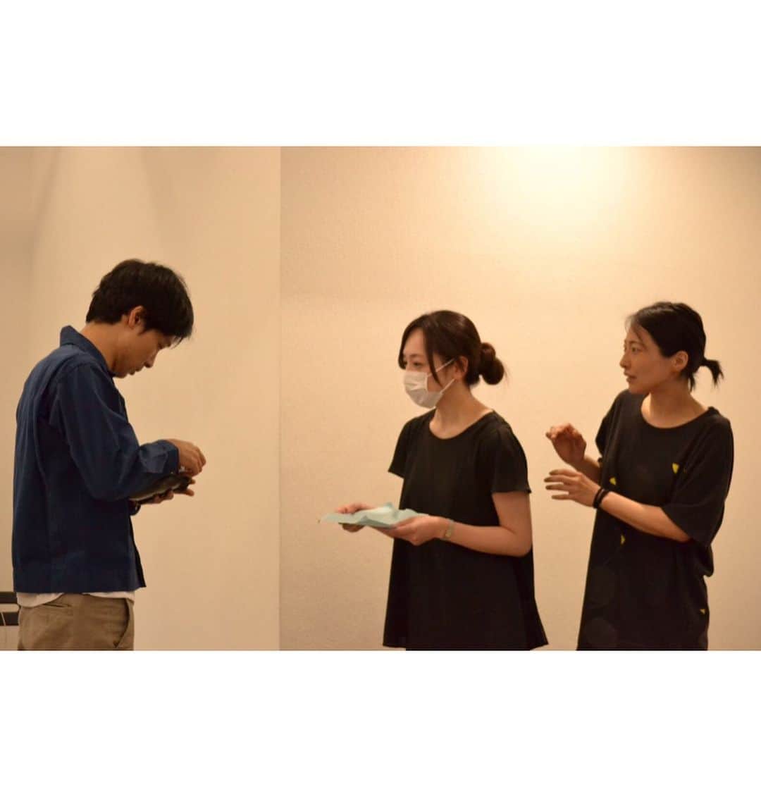 遠藤留奈さんのインスタグラム写真 - (遠藤留奈Instagram)「#財団江本純子#事務王1#サカエの妄想どこまでも#BGMはワインレッドの心#雨がザーッザーッ#踏切カンカンカンカン#こないで！#急行列車がヒュンヒュンガタンゴトンガタンゴトン#リアルな世界は狂いそうなほど暇です」7月30日 18時29分 - rurururururu_na