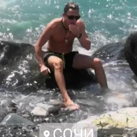 のインスタグラム：「#черноеморе2019」