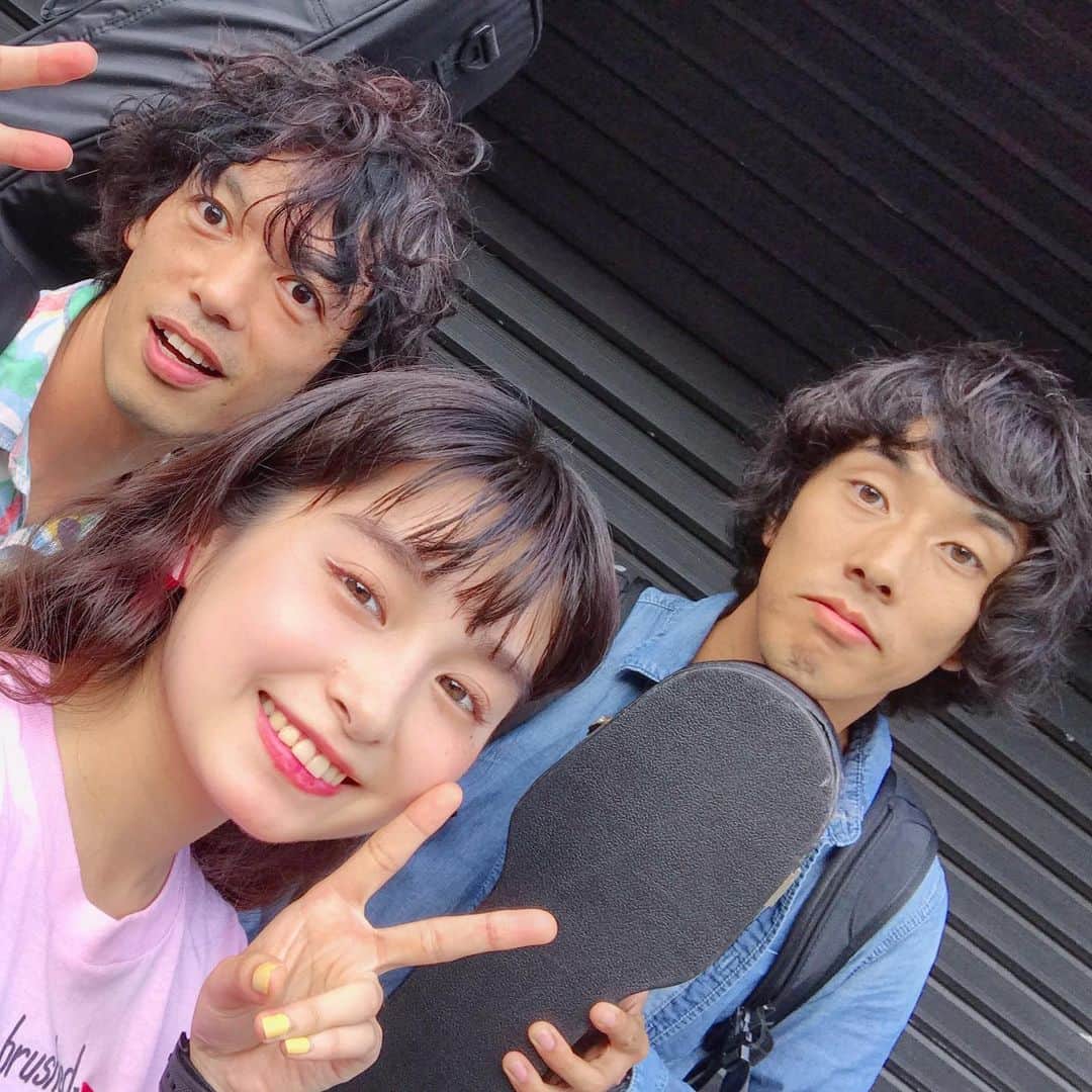 トミタ栞さんのインスタグラム写真 - (トミタ栞Instagram)「#リハーサル でした 8月4日 逗子SURFERSの #満月キャラバン #小川コータ&とまそん さんと #ライブ  #お待ちしてます」7月30日 19時10分 - tomita_shiori