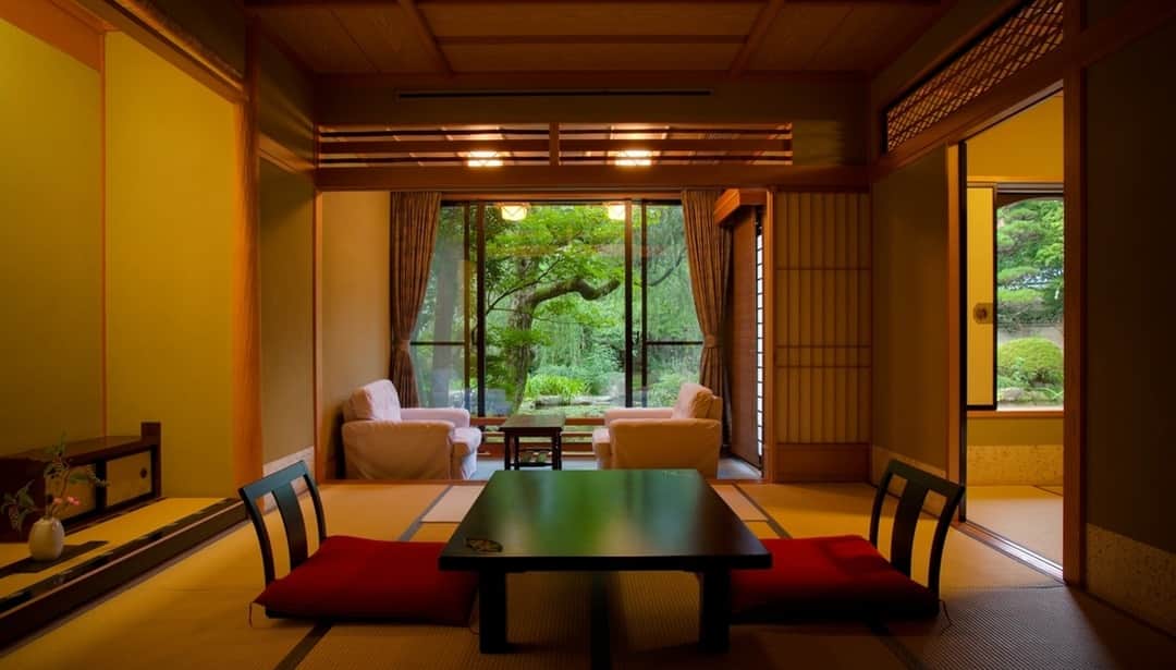 Relux | リラックスのグルメインスタ