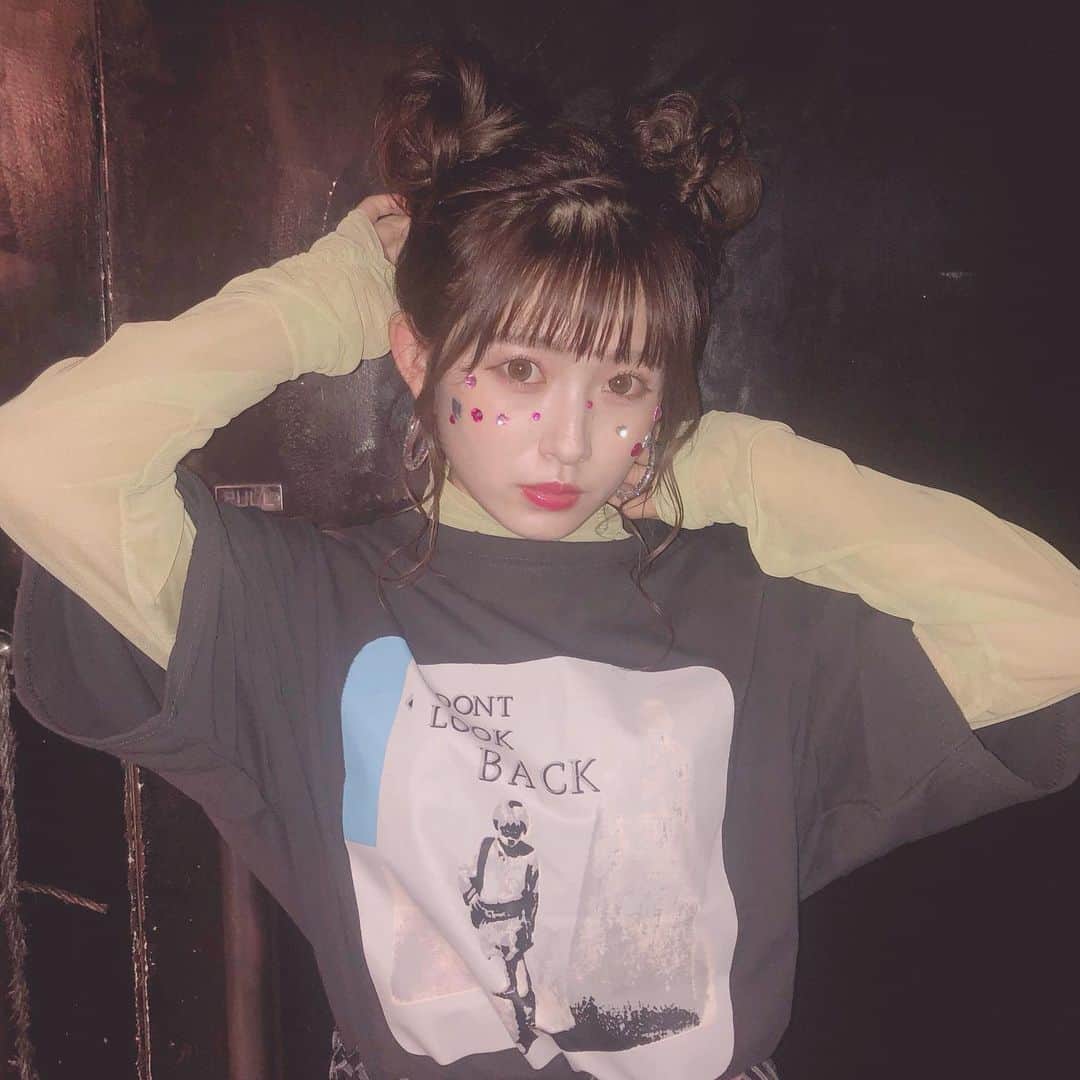 青木菜花のインスタグラム：「.﻿ .﻿ くまちゃんヘアー🐻💞﻿ .﻿ .﻿ #tgcteen #17kg」