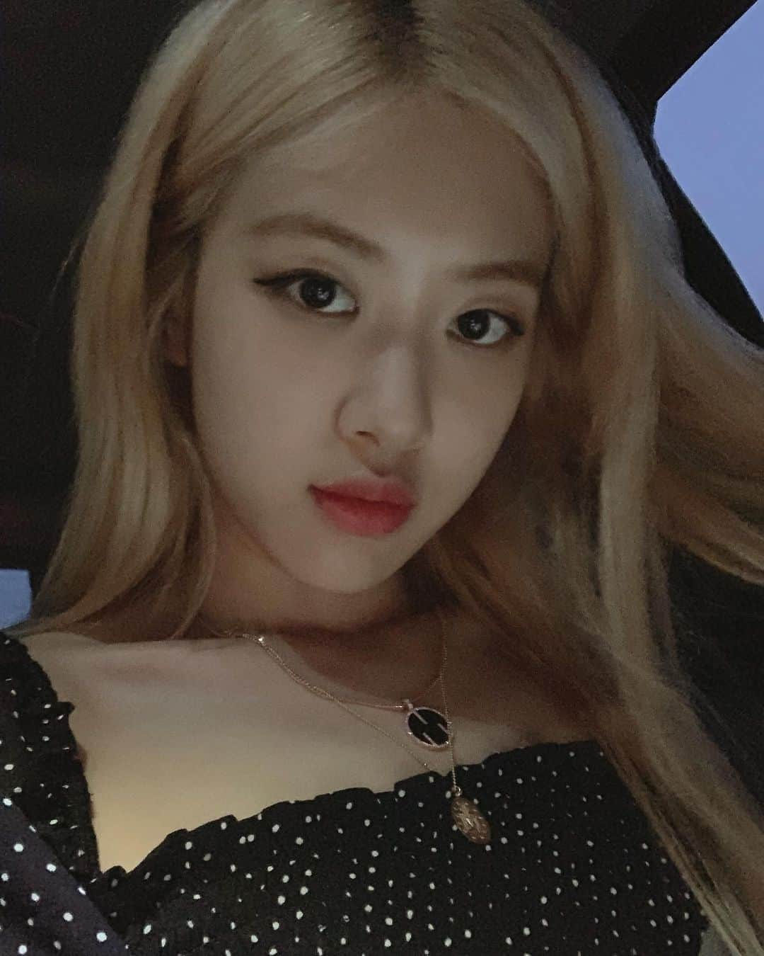 ロゼさんのインスタグラム写真 - (ロゼInstagram)「🚦」7月30日 19時33分 - roses_are_rosie