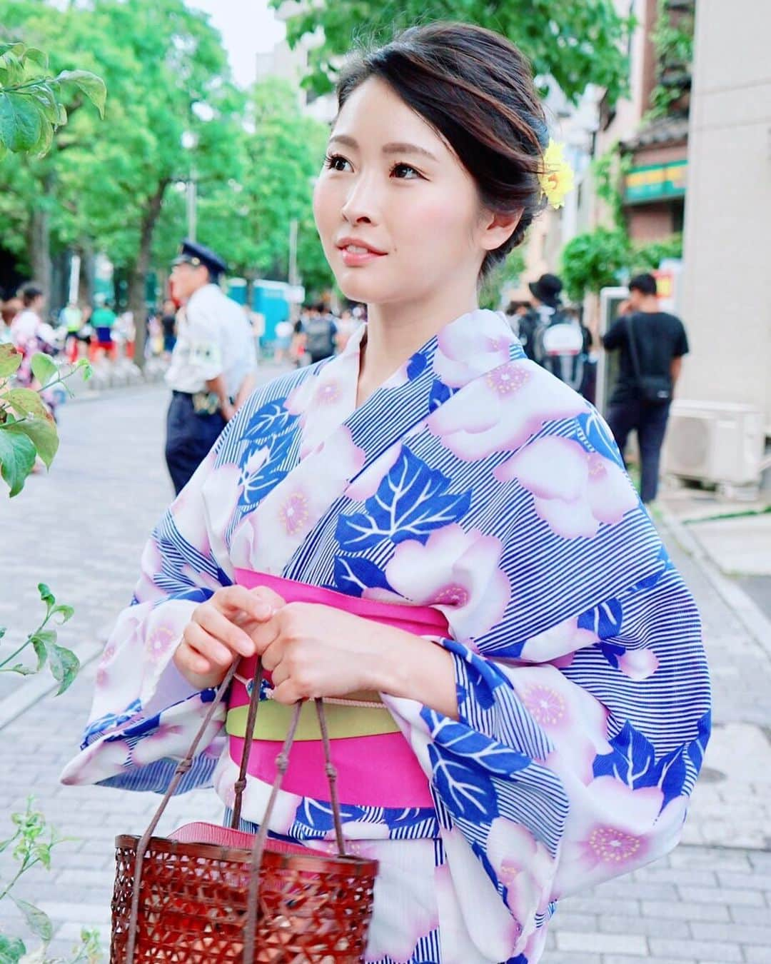 楪望さんのインスタグラム写真 - (楪望Instagram)「👘今年初浴衣👘 * 隅田川花火大会に行こうかな〜と思って着たものの…🎆 人の多さに耐えられず、、、😶 * 花火が上がる前に帰路に着くという…😛🙈😛🙈😛🙈笑 * #浴衣 #今年初 #yukata #隅田川花火大会 #花火したい #人混み苦手 #👘 #🎆 #🎇」7月30日 19時39分 - nozomi_yuzuriha_official