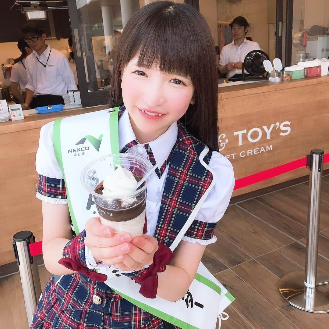 もえのあずきさんのインスタグラム写真 - (もえのあずきInstagram)「タピオカわたぼくコーヒーミルクソフト🥛とはすぴぃプリン🍮 #はすぴぃプリン#はすぴぃ#タピオカソフトクリーム #わたぼく#わたぼくコーヒー #わたぼく牛乳 #momiandtoys #蓮田サービスエリア#パサール蓮田」7月30日 20時10分 - moeazukitty