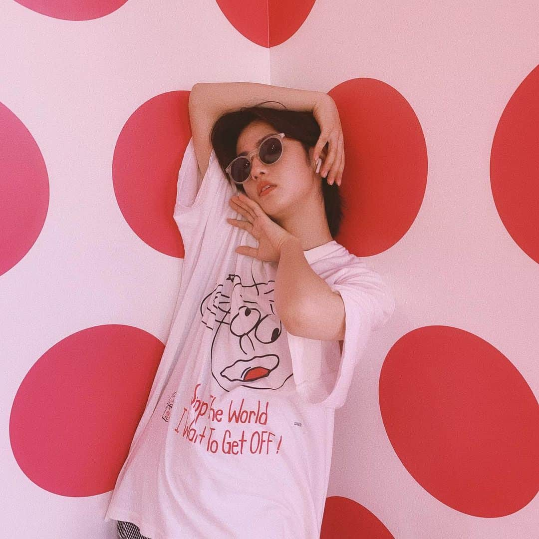 ゆうたろうさんのインスタグラム写真 - (ゆうたろうInstagram)「かわいいTシャツを見せたかっただけなの。決してVogueの表紙を撮りたかった訳ではないの。妹の誕生日で夏休み満喫しました。」7月30日 20時59分 - aaaoe__