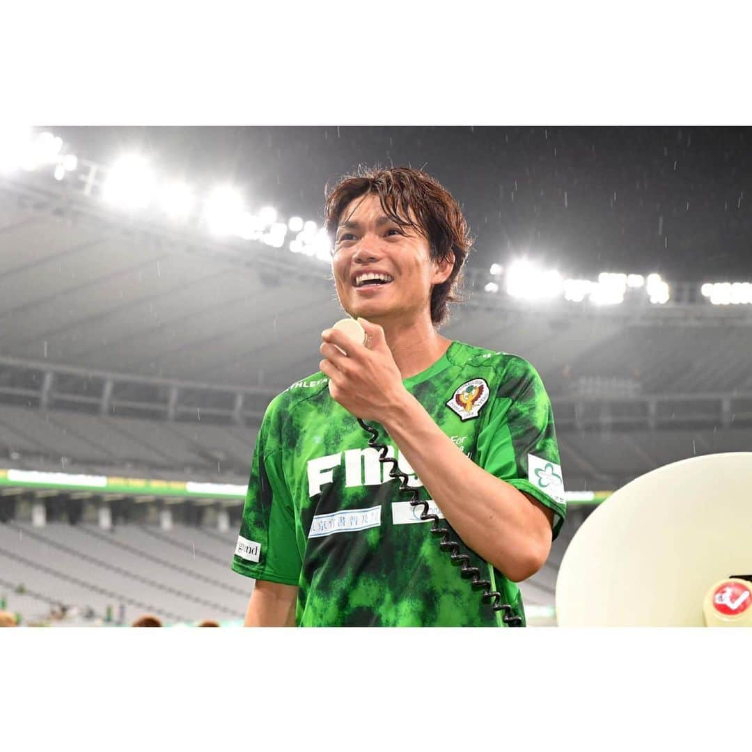 小池純輝さんのインスタグラム写真 - (小池純輝Instagram)「. 今シーズン2度目のお立ち台🎙 #jleague #jリーグ #j2 #東京ヴェルディ #tokyoverdy #verdy #verdyfamily #soccer #football⚽ #football #サッカー #フットボール #小池純輝 #19 #⚽️ #東京 #tokyo #町田ゼルビア」7月30日 21時53分 - junki_koike