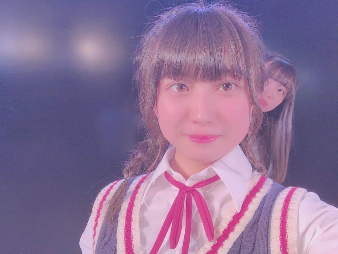 山田杏華のインスタグラム：「﻿ ちょっとずつ出てくるのんのん☺︎︎﻿ ﻿ 公演終わりで髪ぼさぼさ😂」