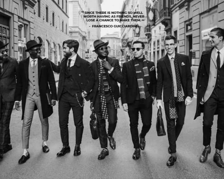 スマートターンアウトのインスタグラム：「“Since there is nothing so well worth having as friends, never lose a chance to make them.” – Francesco Guicciardini 🤝⠀⠀⠀⠀⠀⠀⠀⠀⠀ .⠀⠀⠀⠀⠀⠀⠀⠀⠀ .⠀⠀⠀⠀⠀⠀⠀⠀⠀ .⠀⠀⠀⠀⠀⠀⠀⠀⠀ #DayofFriendship #fashionfriends #partnersinstyle #dapperdudes #menofstyle」