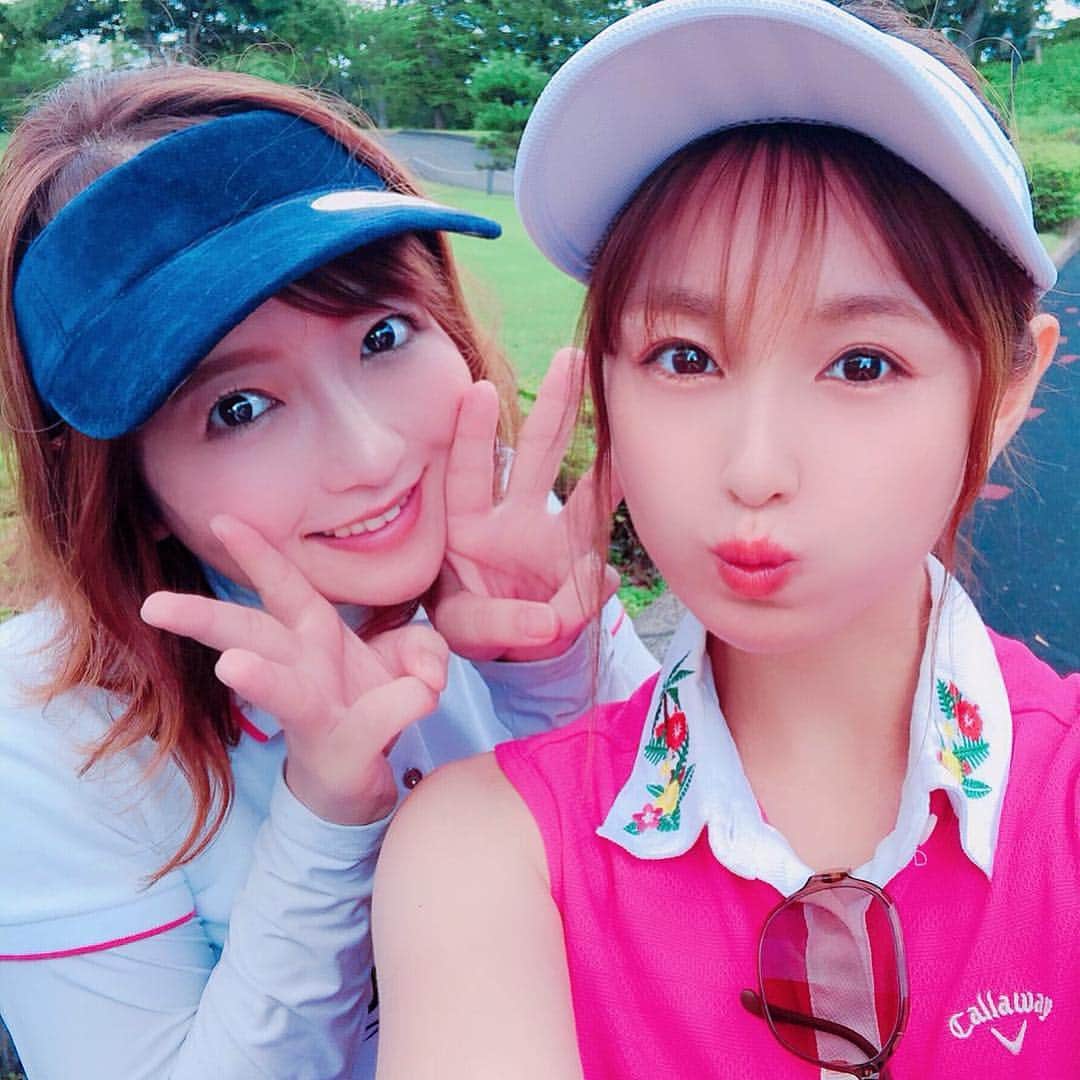 のインスタグラム：「真夏ゴルフ⛳️叩く日々。  #ladiesgolf #golfhotties #golfbabes #golflife #golfstagram #japanesegirl #model #lovegolf #girlswhogolf #cute #golfer #ゴルフ #ゴルフ大好き #golfholic #instagolf  #高尔夫球 #골프 #ゴルフコーデ  #ゴルフ #golf #instagolf #ゴルフ女子 #golfer #golfgirl #golflife #ladiesgolf #golfstagram #lovegolf」