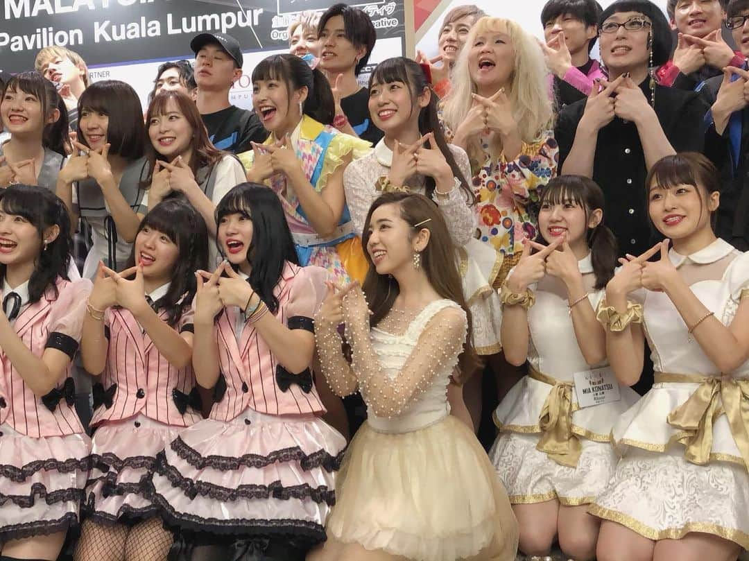 濵松里緒菜さんのインスタグラム写真 - (濵松里緒菜Instagram)「* * * Thank you #JapanExpoMalaysia2019 💕 * Terima kasih banyak banyak☺️ * * #japanexpo #malaysia #2019 #pavilionkualalumpur #japan #kualalumpur #ジャパンエキスポ #マレーシア #クアラルンプール」7月31日 10時10分 - riona_hamamatsu