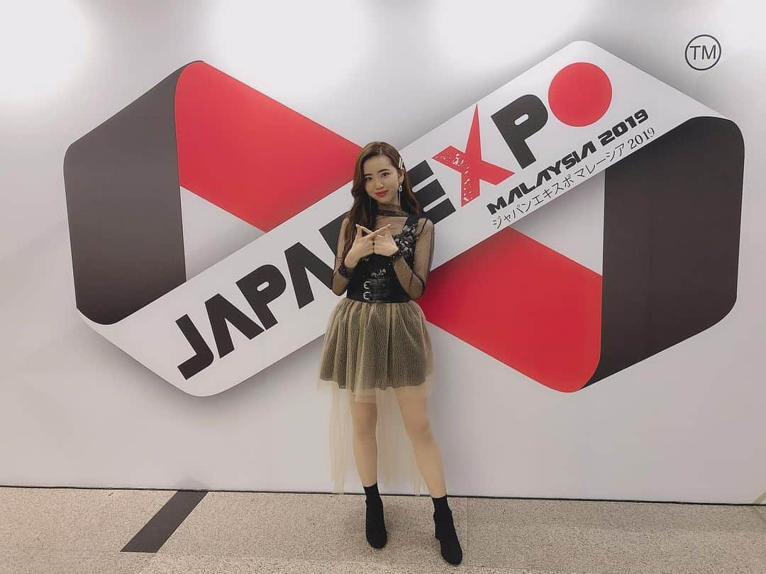 濵松里緒菜さんのインスタグラム写真 - (濵松里緒菜Instagram)「* * * Thank you #JapanExpoMalaysia2019 💕 * Terima kasih banyak banyak☺️ * * #japanexpo #malaysia #2019 #pavilionkualalumpur #japan #kualalumpur #ジャパンエキスポ #マレーシア #クアラルンプール」7月31日 10時10分 - riona_hamamatsu