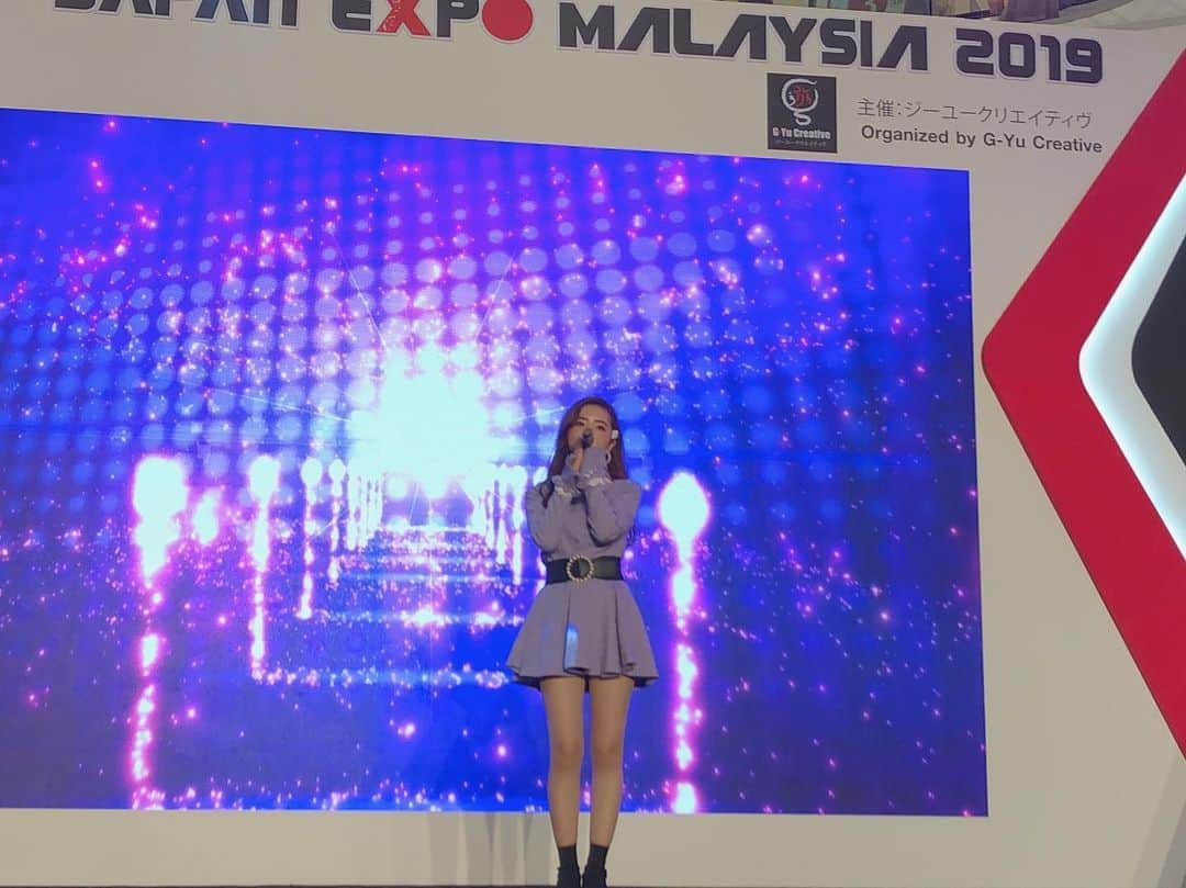 濵松里緒菜さんのインスタグラム写真 - (濵松里緒菜Instagram)「* * * Thank you #JapanExpoMalaysia2019 💕 * Terima kasih banyak banyak☺️ * * #japanexpo #malaysia #2019 #pavilionkualalumpur #japan #kualalumpur #ジャパンエキスポ #マレーシア #クアラルンプール」7月31日 10時10分 - riona_hamamatsu